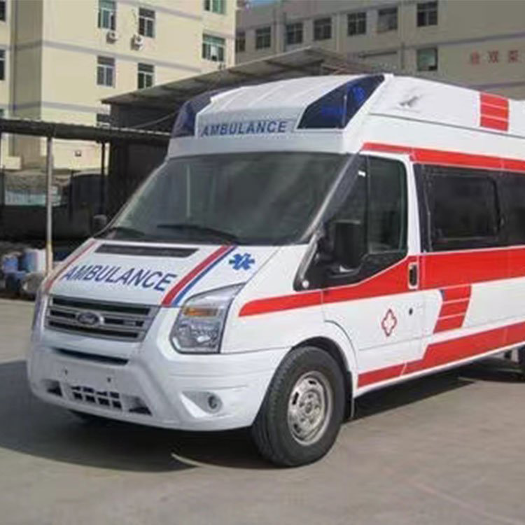贵南救护车出租收费：安全出行，价格透明